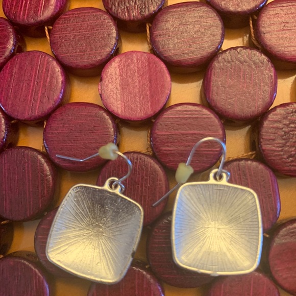 Hand painted silver and red geometric earrings. - Picture 4 of 4
